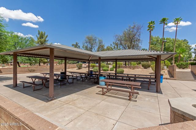 4025 N 81st Street, Scottsdale, AZ 85251