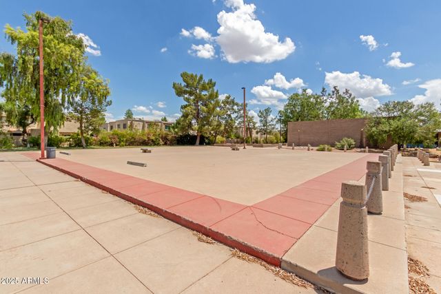 4025 N 81st Street, Scottsdale, AZ 85251