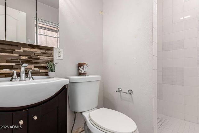 4025 N 81st Street, Scottsdale, AZ 85251