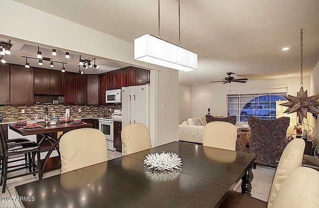 4025 N 81st Street, Scottsdale, AZ 85251