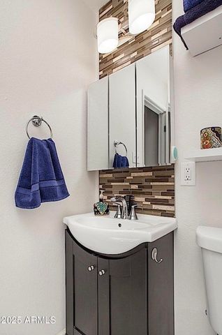 4025 N 81st Street, Scottsdale, AZ 85251