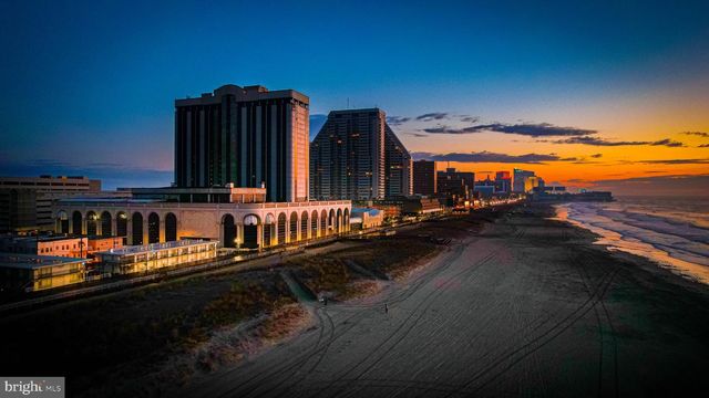 101 S RALEIGH AVE, Atlantic City, NJ 08401