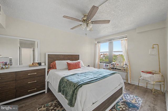 101 S RALEIGH AVE, Atlantic City, NJ 08401