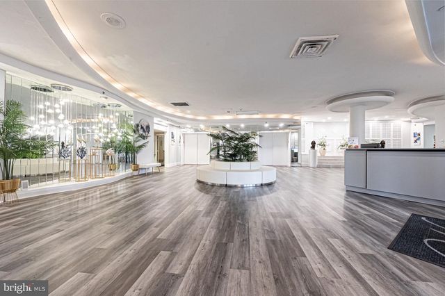 101 S RALEIGH AVE, Atlantic City, NJ 08401