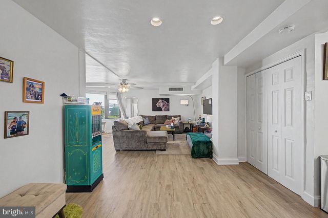 101 S RALEIGH AVE, Atlantic City, NJ 08401