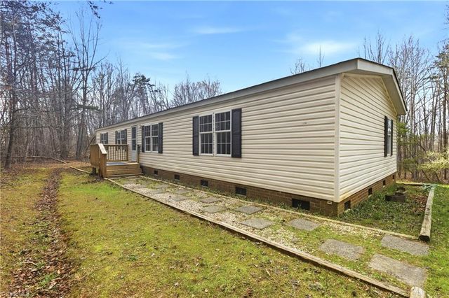 670 Foxwood Road, Madison, NC 27025