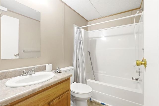 670 Foxwood Road, Madison, NC 27025