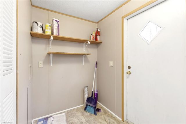 670 Foxwood Road, Madison, NC 27025