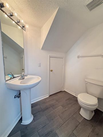 7328 E BANK DRIVE, Tampa, FL 33617