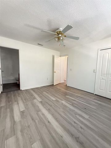 7328 E BANK DRIVE, Tampa, FL 33617