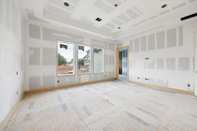 1710 Chantilly Lane, Houston, TX 77018