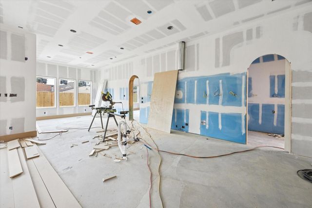 1710 Chantilly Lane, Houston, TX 77018