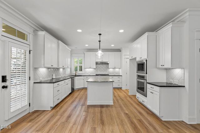 409 Wanderview Lane, Holly Springs, NC 27540