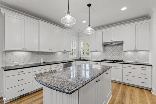 409 Wanderview Lane, Holly Springs, NC 27540