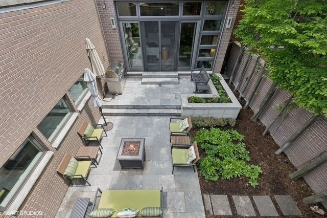 1842 N Wolcott Avenue, Chicago, IL 60622