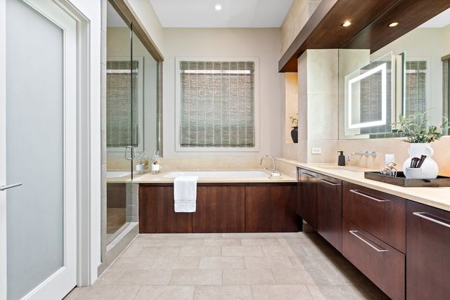 1842 N Wolcott Avenue, Chicago, IL 60622