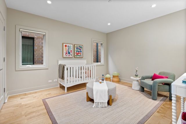 1842 N Wolcott Avenue, Chicago, IL 60622