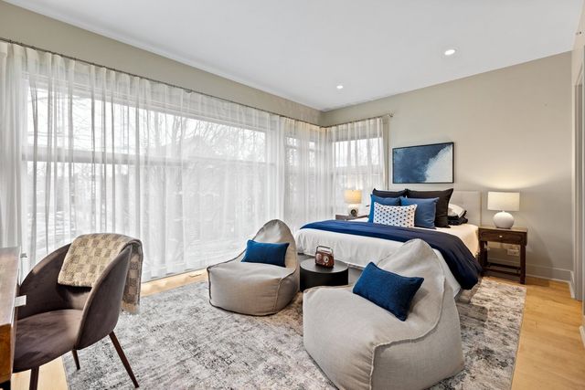 1842 N Wolcott Avenue, Chicago, IL 60622