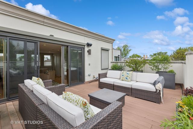 1842 N Wolcott Avenue, Chicago, IL 60622