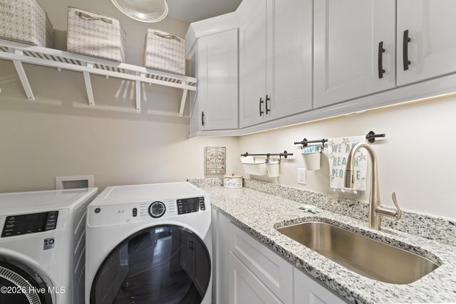 401 Caspian Court, Holly Ridge, NC 28445