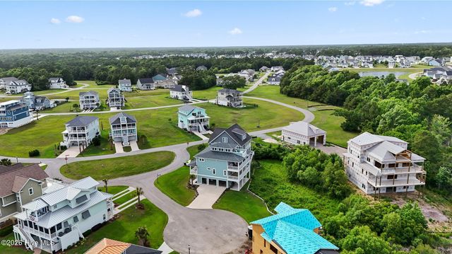 401 Caspian Court, Holly Ridge, NC 28445