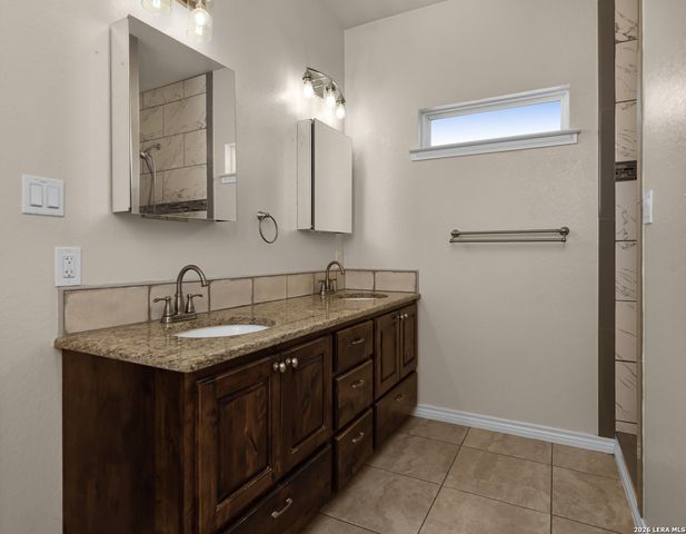 187 Champions, La Vernia, TX 78121