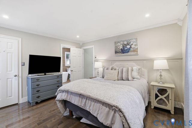 11721 Cedar Ln, Chester, VA 23831