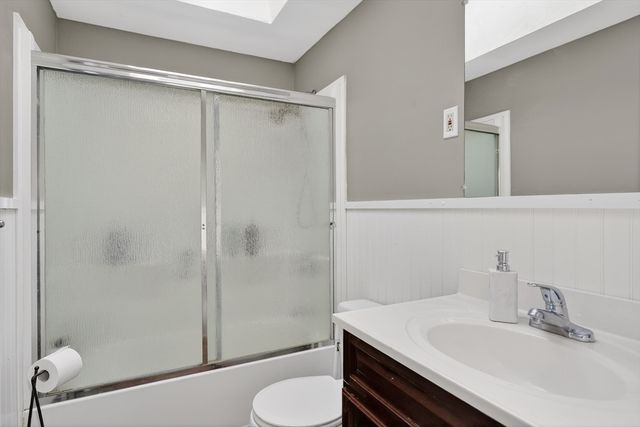 11 Venus Dr, Shrewsbury, MA 01545