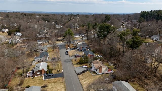 11 Venus Dr, Shrewsbury, MA 01545