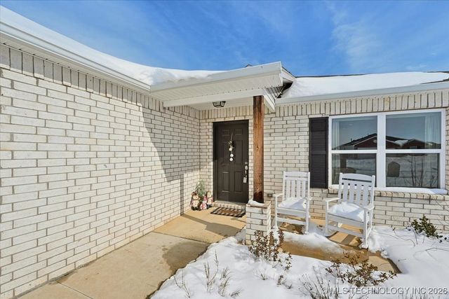 14225 N 73 Avenue, Collinsville, OK 74021