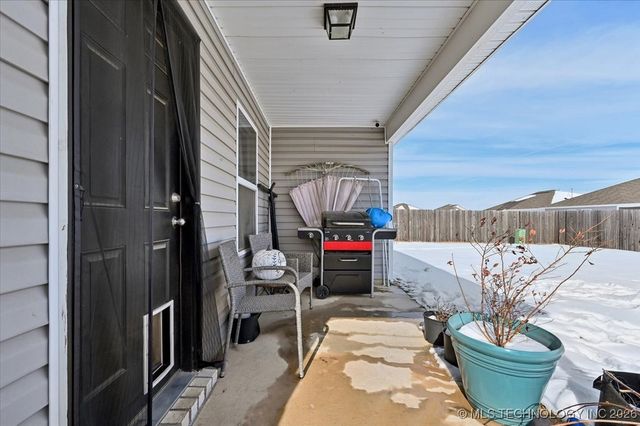 14225 N 73 Avenue, Collinsville, OK 74021