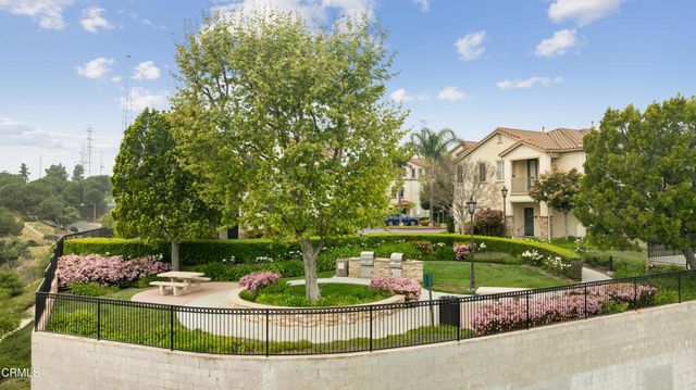 15633 Odyssey Drive 56, Los Angeles, CA 91344
