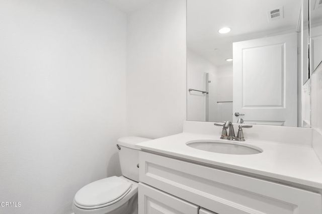 15633 Odyssey Drive 56, Los Angeles, CA 91344
