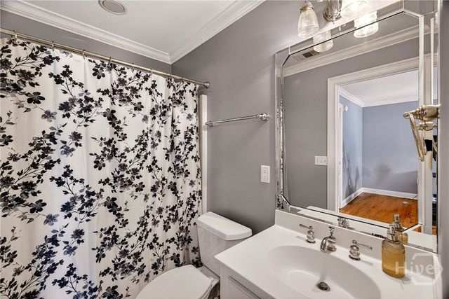 121 Greenview Drive, Savannah, GA 31405