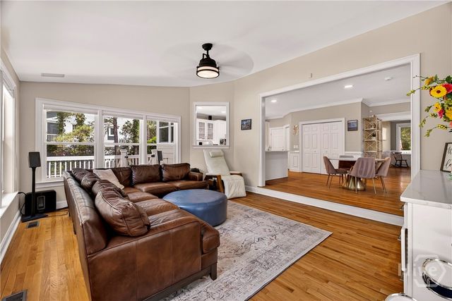 121 Greenview Drive, Savannah, GA 31405