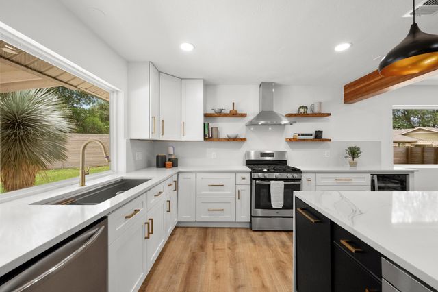 6304 Berkeley CV, Austin, TX 78745