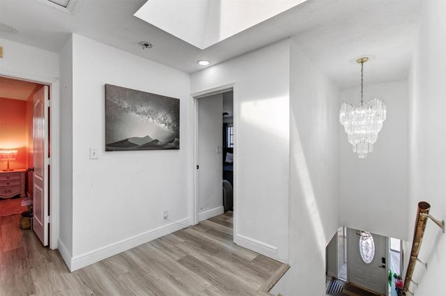 8718 Via Reale, Boca Raton, FL 33496