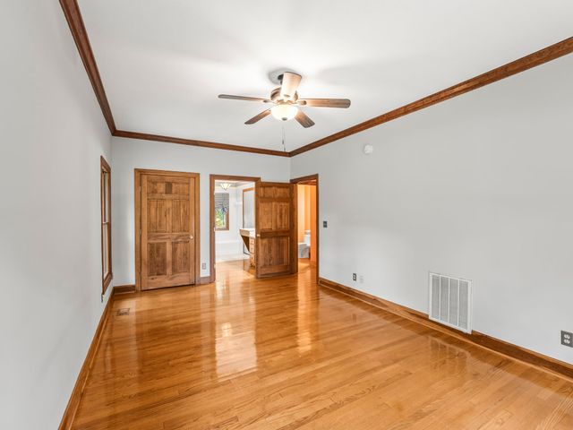 104 Southampton Dr, Tullahoma, TN 37388