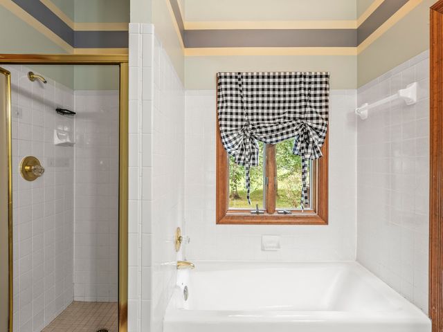 104 Southampton Dr, Tullahoma, TN 37388