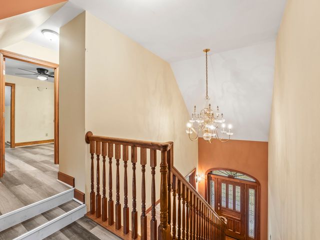 104 Southampton Dr, Tullahoma, TN 37388