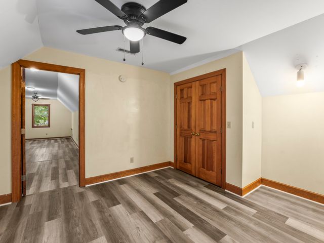 104 Southampton Dr, Tullahoma, TN 37388