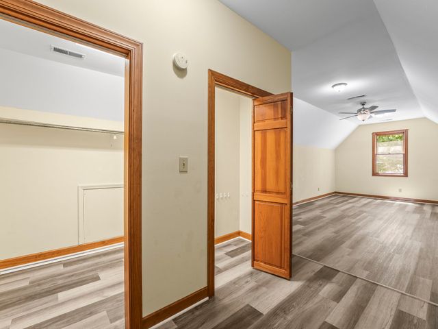 104 Southampton Dr, Tullahoma, TN 37388