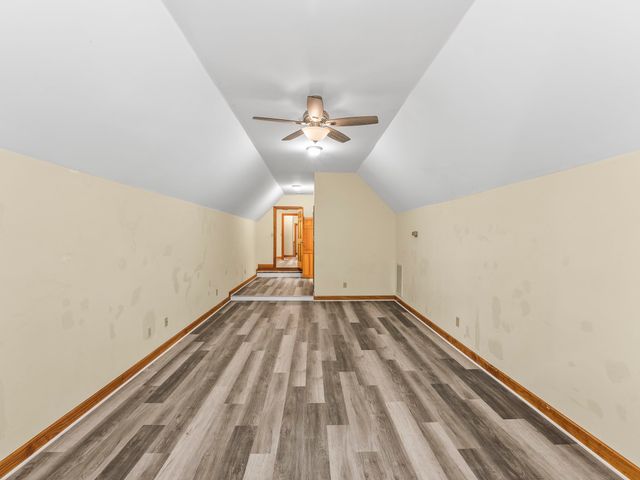 104 Southampton Dr, Tullahoma, TN 37388