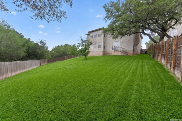 822 Empresario Dr, San Antonio, TX 78253