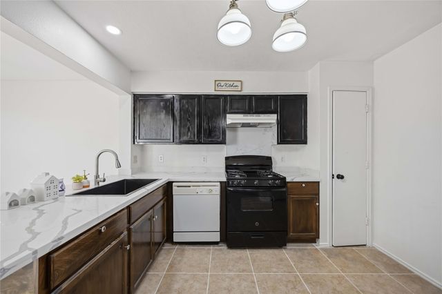 9219 Belle Glen Drive, Houston, TX 77099