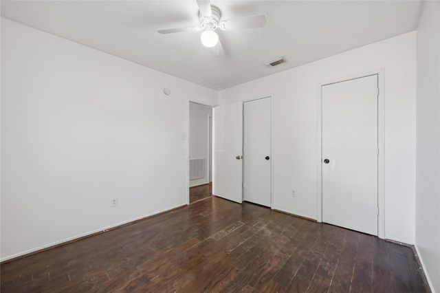 9219 Belle Glen Drive, Houston, TX 77099