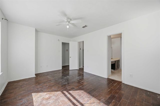 9219 Belle Glen Drive, Houston, TX 77099