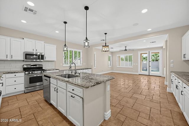 3551 E LYNX Place, Chandler, AZ 85249