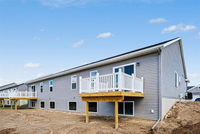966 Scioto Drive 6, Comstock Park, MI 49321