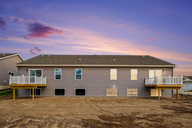 966 Scioto Drive 6, Comstock Park, MI 49321